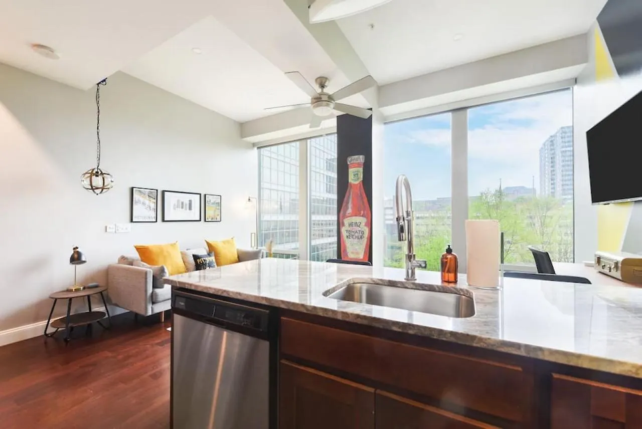 Διαμέρισμα Hostwise Stays - The Washington At Chatham - Free Parking, Fitness Center Πίτσμπουργκ
